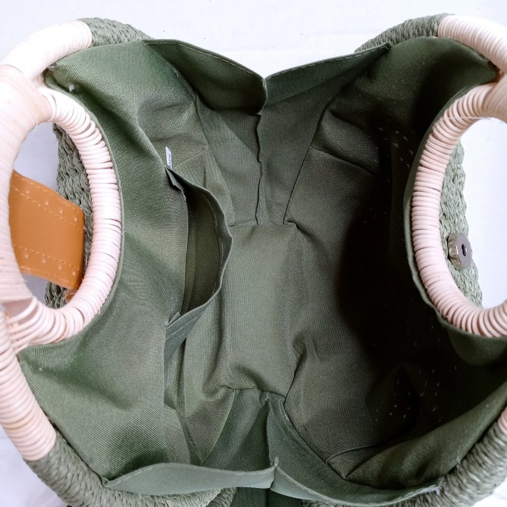 Rattan Shell Handbag - Green - Picture 3 of 5